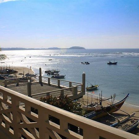 Bay Beach Weligama Exterior photo